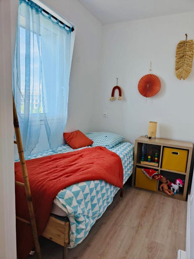 Suite Villanova Near Disneyland Paris เชสซี ภายนอก รูปภาพ